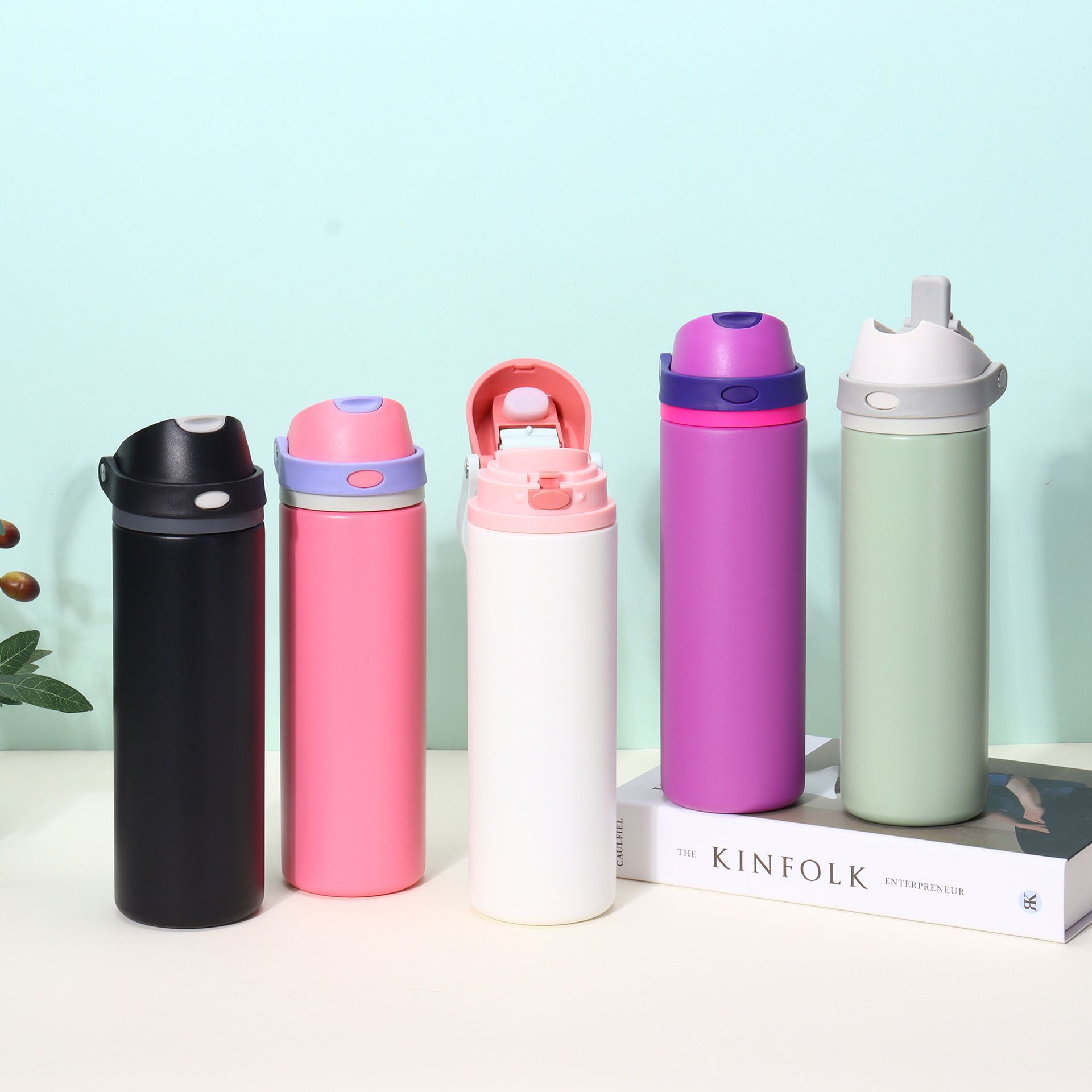 Stainless Steel Insulated Water Bottle with Dual - Drink Flip - Top Lid & Foldable Straw (18/24/32/40oz)